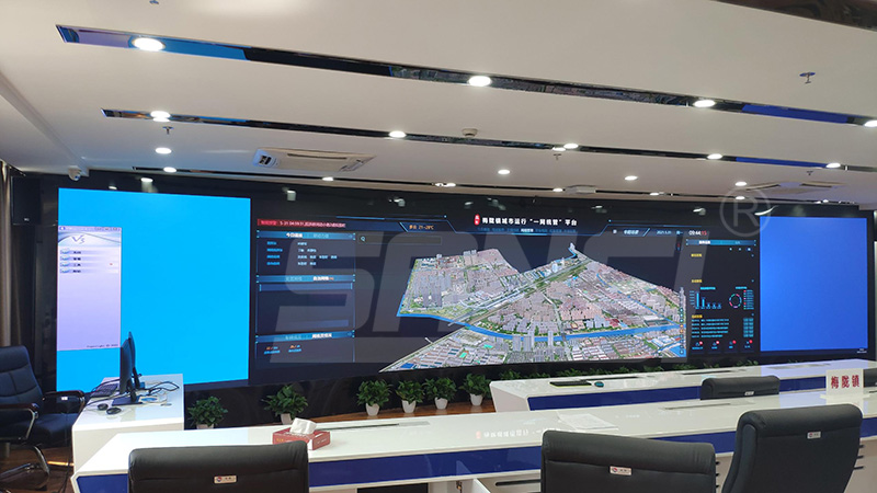小間距LED顯示屏,顛覆傳統(tǒng)顯示技術(shù)的未來,led顯示屏,室內(nèi)顯示屏,小間距顯示屏,會議屏,監(jiān)控中心顯示屏