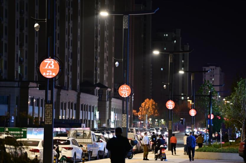 智慧路燈,道路照明,LED路燈,助力城市,多維場(chǎng)景升級(jí)