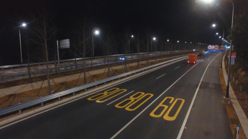 智慧路燈,道路照明,LED路燈,助力城市,多維場(chǎng)景升級(jí)
